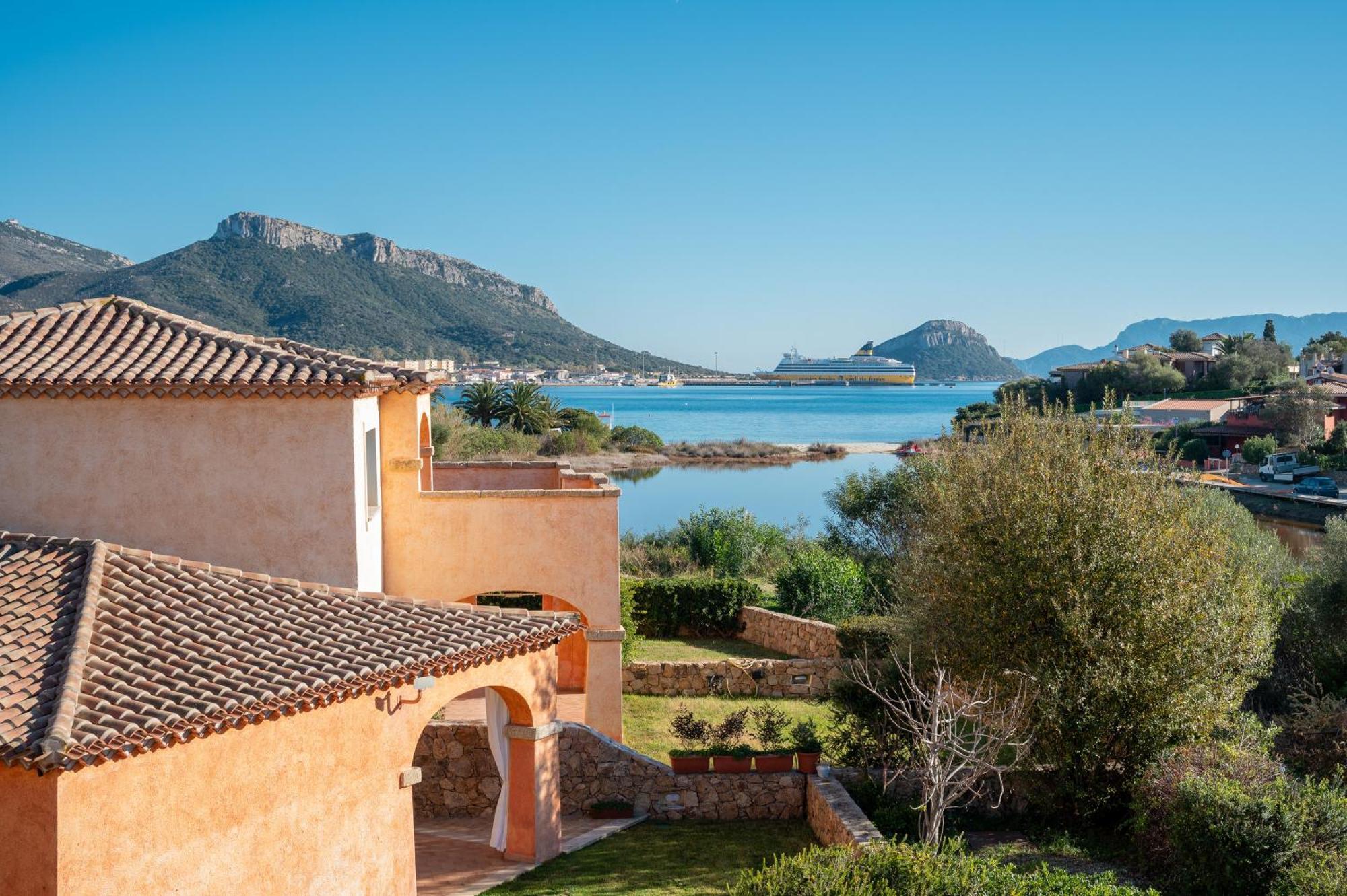 Villaggio Perlacea - Your House In Sardinia Golfo Aranci Dış mekan fotoğraf